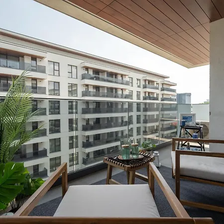 Coastal 1 Bedroom In Nusco Apartment Bukarest