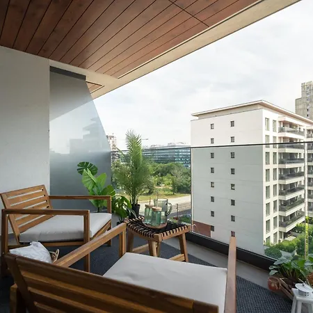 Coastal 1 Bedroom In Nusco * Bukareszt