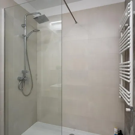 Apartament Coastal 1 Bedroom In Nusco Bukareszt