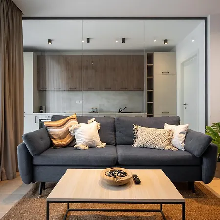 Coastal 1 Bedroom In Nusco * Bukareszt