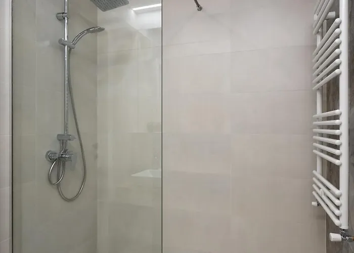Apartment Coastal 1 Bedroom In Nusco Bukarest