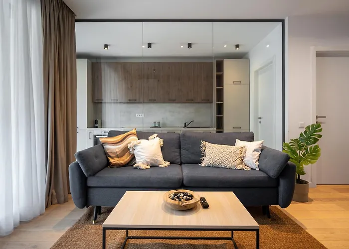 Coastal 1 Bedroom In Nusco * Bukarest