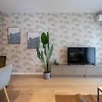 Coastal 1 Bedroom In Nusco Apartment