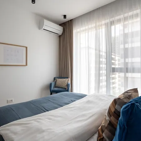 Coastal 1 Bedroom In Nusco Апартаменты Бухарест